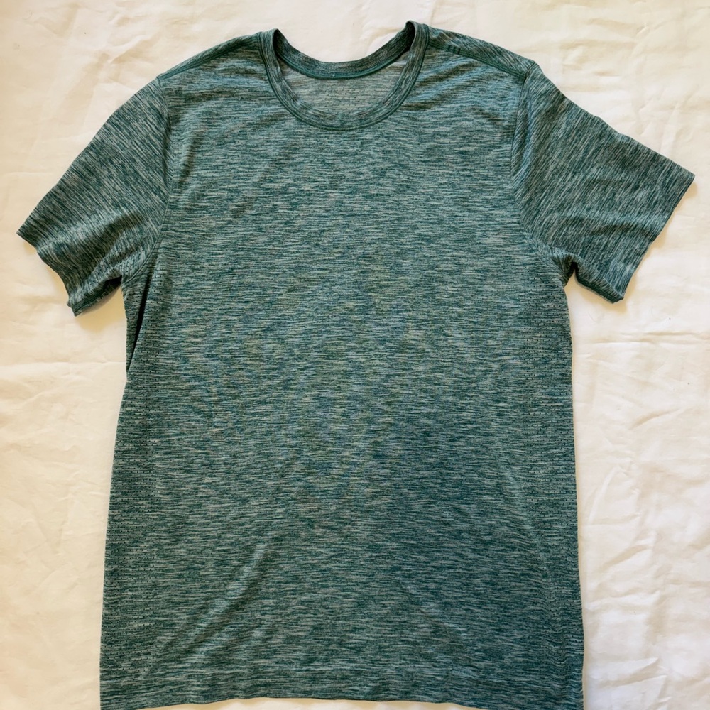 Lululemon Mens Metal Vent Heather Green Top M